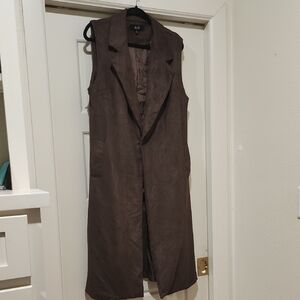 Women's Brown Sleeveless Vest